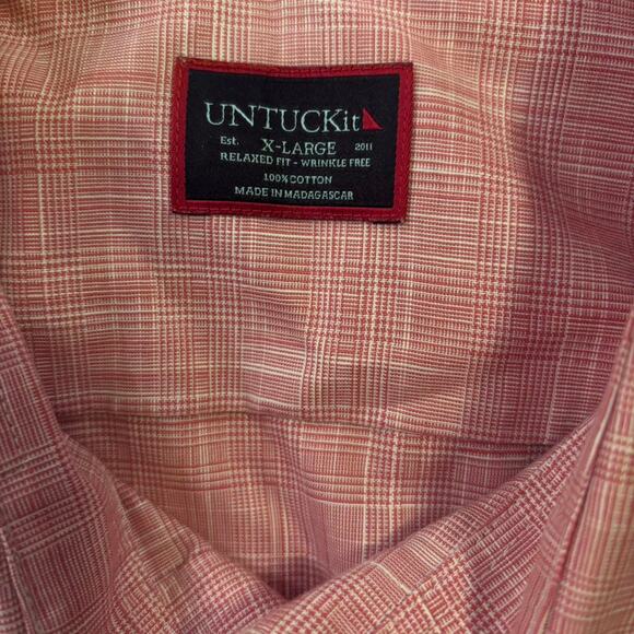 Untuckit xl red plaid - Picture 3 of 4